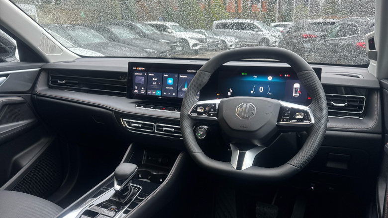 MG HS 1.5 T-GDI Hybrid+ Trophy 5dr Auto Hybrid Hatchback